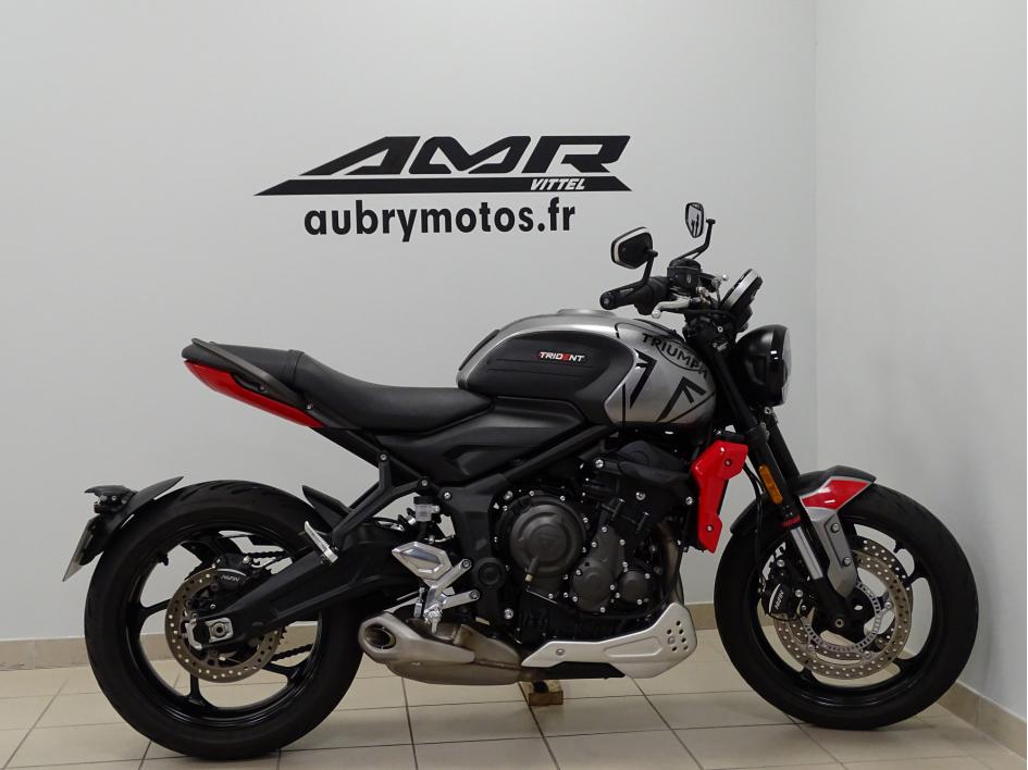 TRIUMPH TRIDENT 660  A2 POSSIBLE