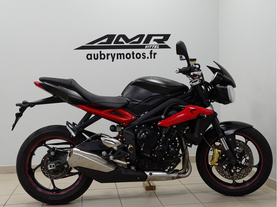 TRIUMPH STREET TRIPLE 675 R 