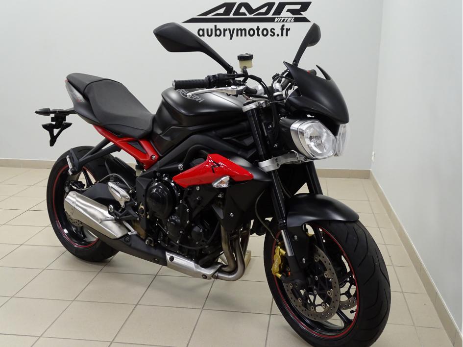 TRIUMPH STREET TRIPLE 675 R 