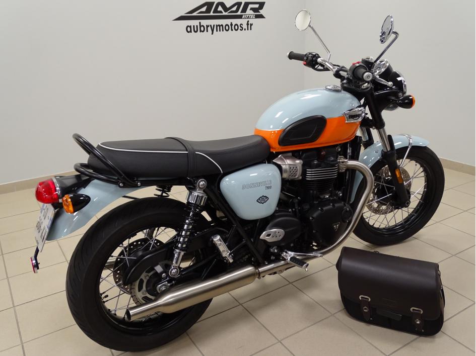 TRIUMPH BONNEVILLE T100  900 PERMIS A2