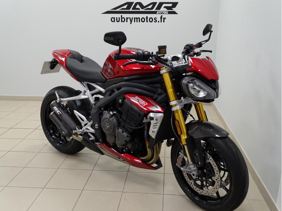 TRIUMPH SPEED TRIPLE 1200 RS