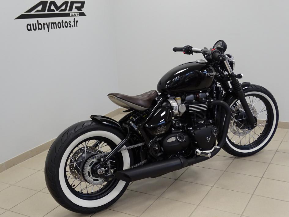 TRIUMPH Bonneville Bobber 1200
