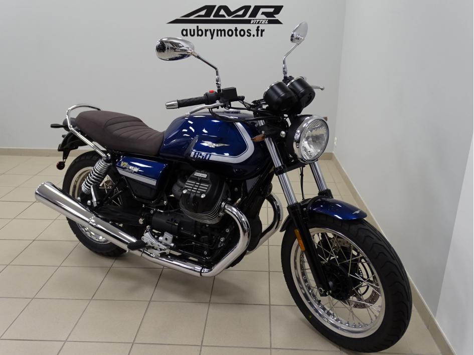 MOTO GUZZI V7 SPECIAL 850  POSSIBLE A2