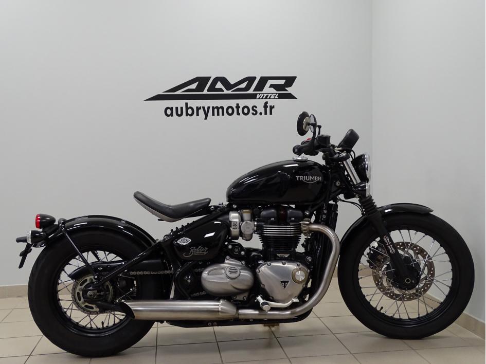 TRIUMPH Bonneville Bobber 1200