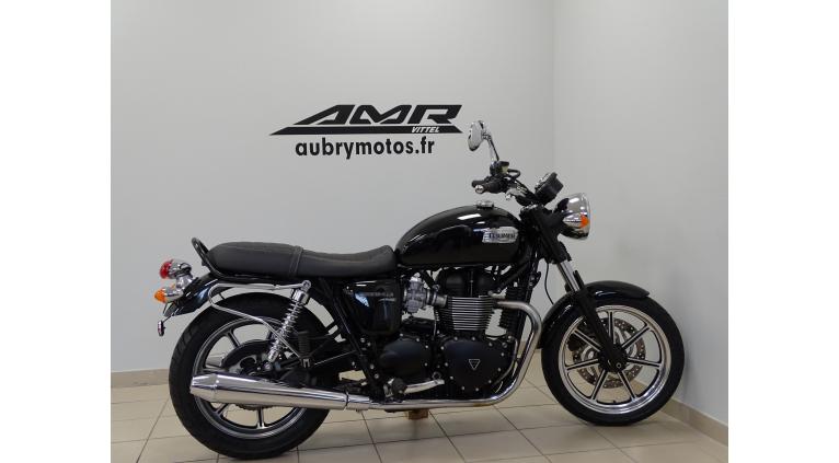 TRIUMPH BONNEVILLE 865 SE
